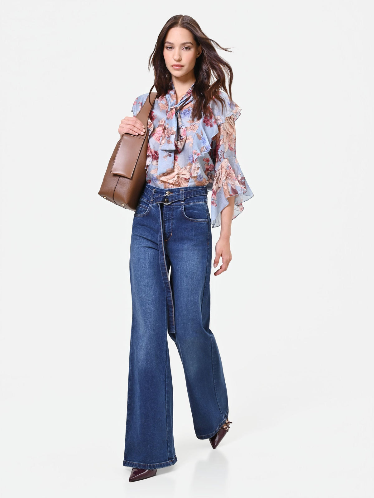 Jean large taille haute bleu avec ceinture