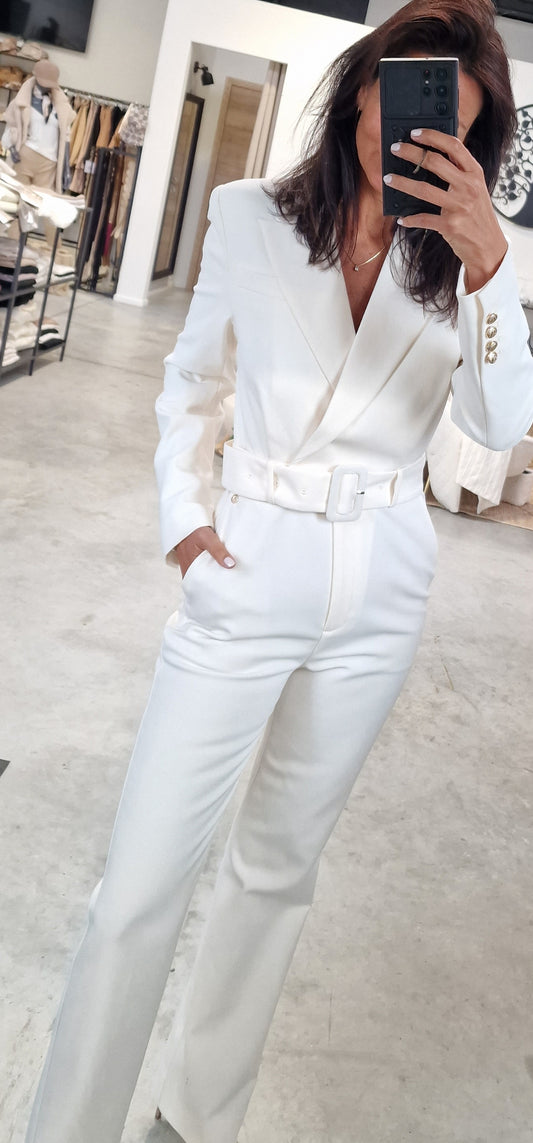 Combinaison tailleur