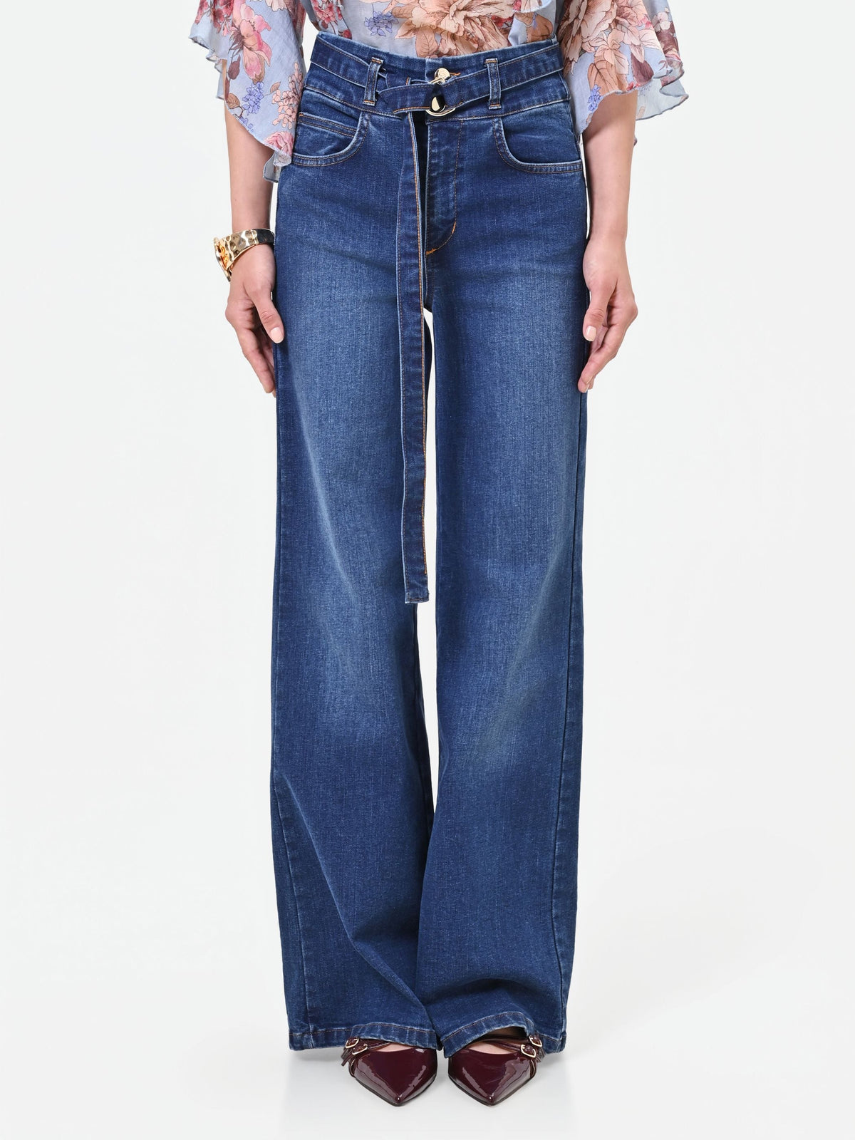 Jean large taille haute bleu avec ceinture